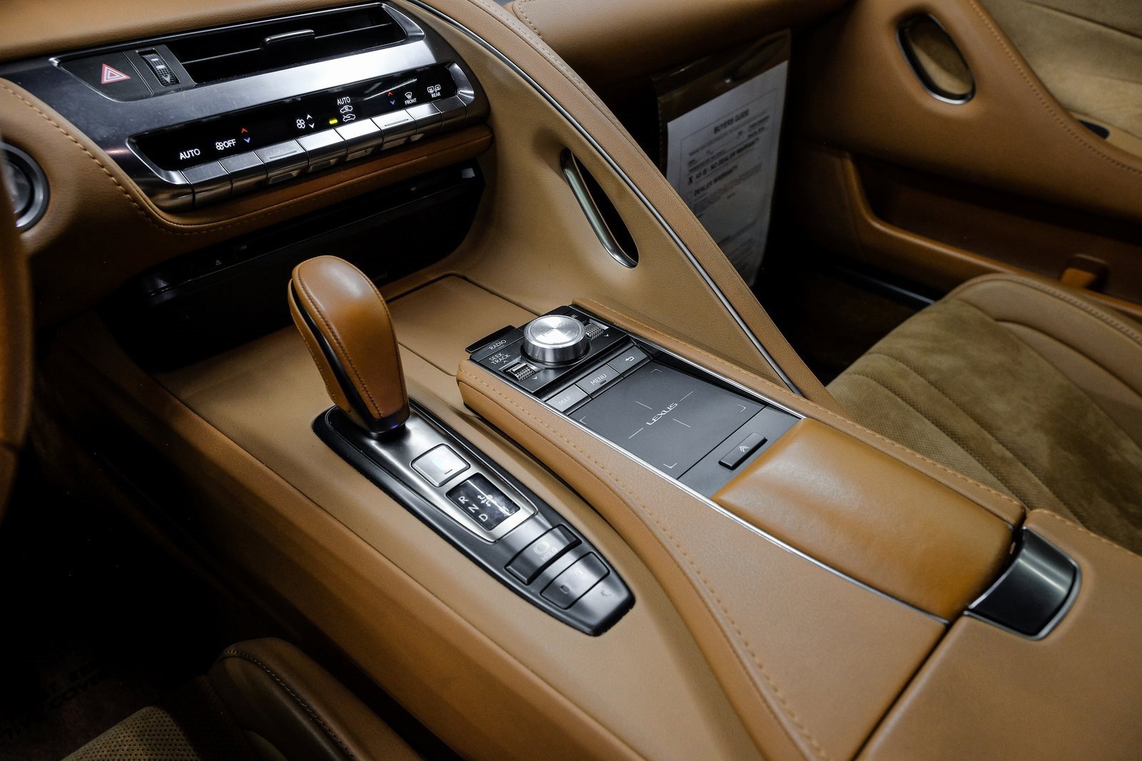 Used 2021 Lexus LC 500 Coupe w/ Performance Package image 31