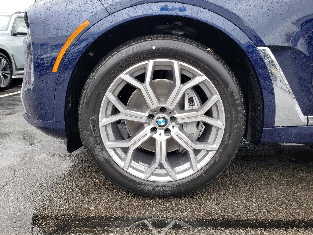 New 2026 BMW X7 xDrive40i image 12