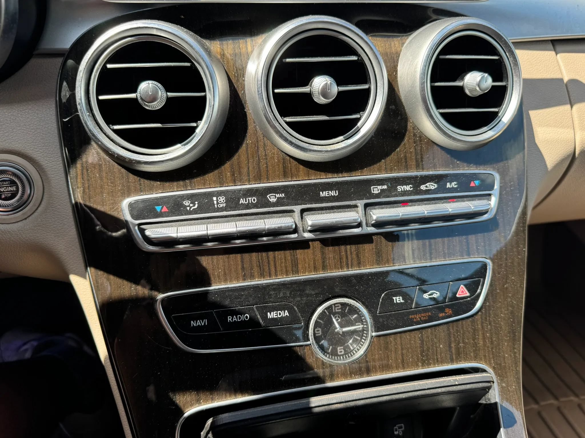 Used 2019 Mercedes-Benz C 300 4MATIC Cabriolet w/ Multimedia Package image 10
