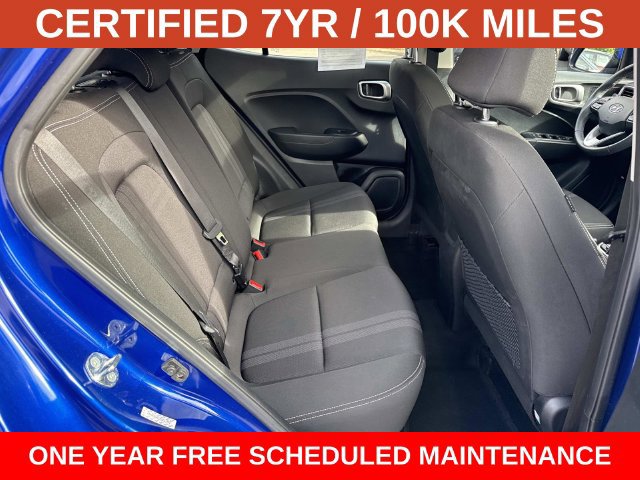 Used 2023 Hyundai Venue SEL FWD image 11