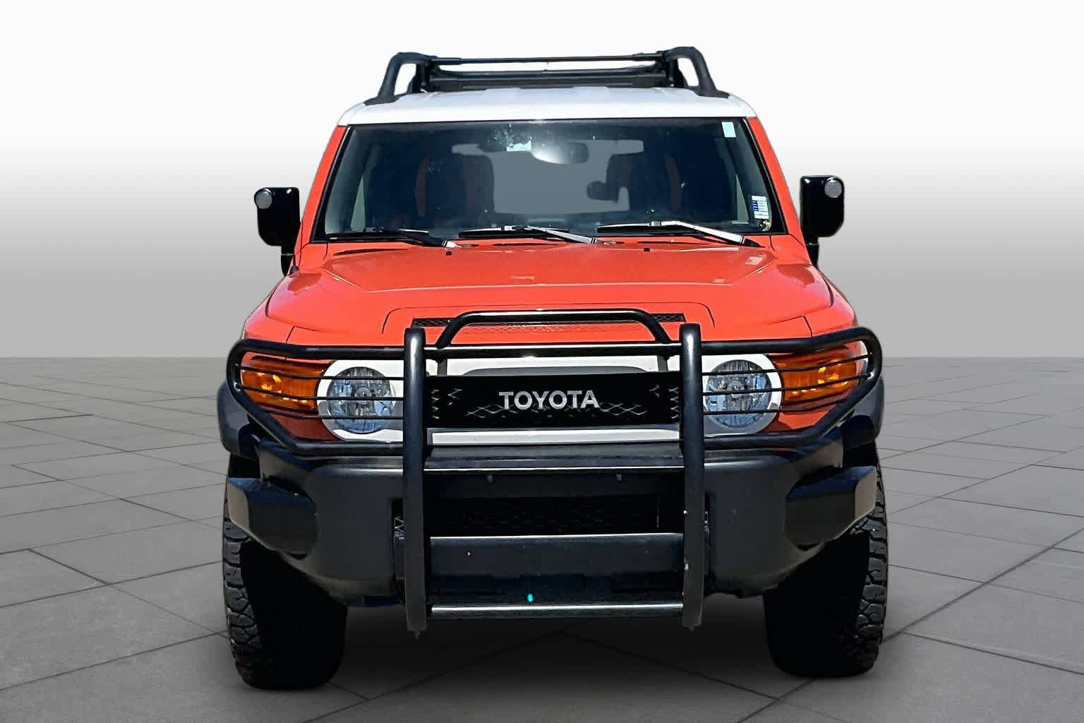 Used 2014 Toyota FJ Cruiser 4WD w/ Upgrade Package image 4