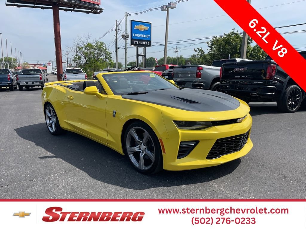 Used 2018 Chevrolet Camaro SS RWD image 1