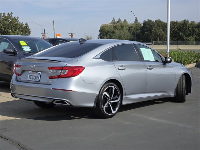 Used 2022 Honda Accord Sport image 4