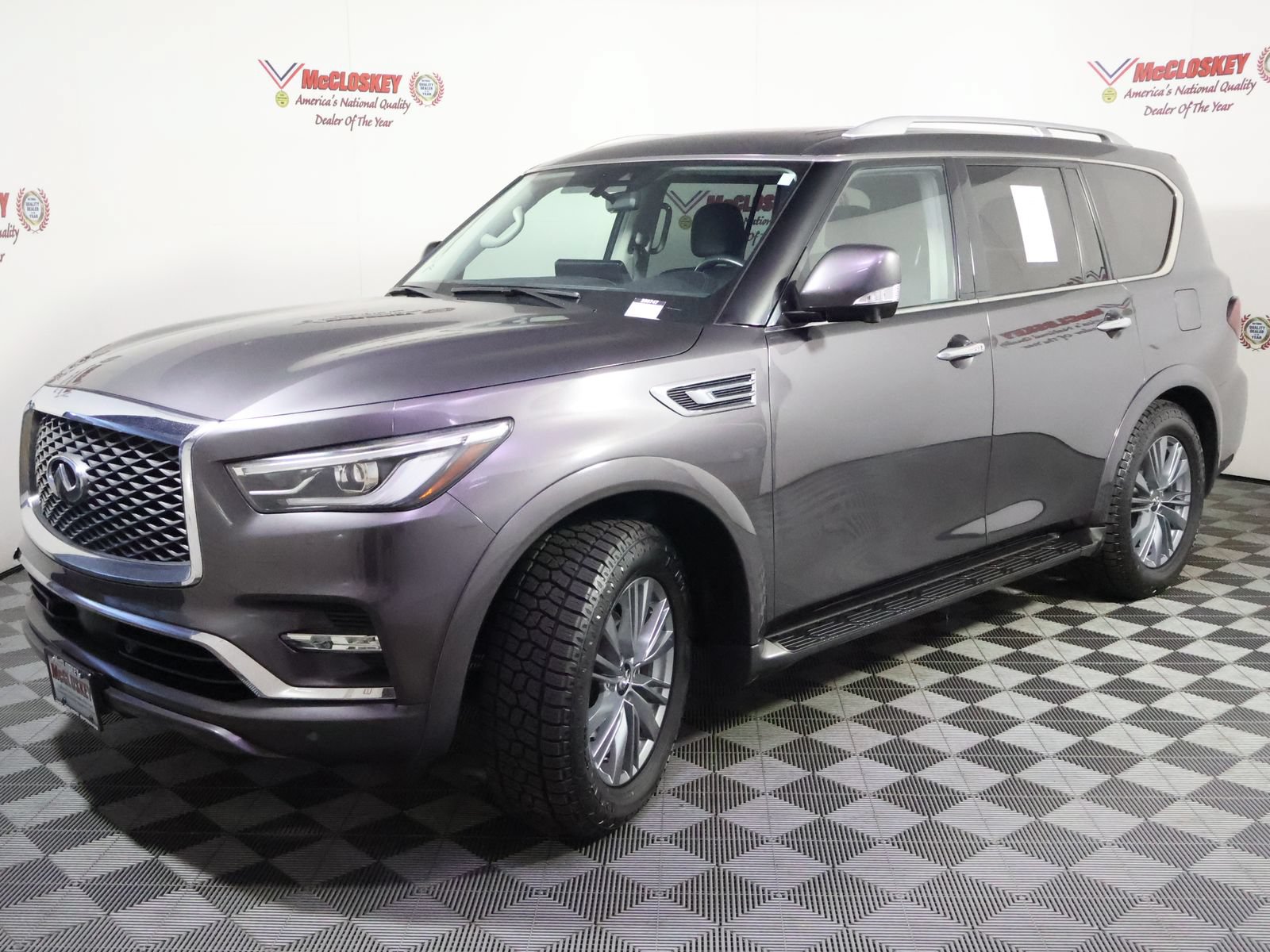 Used 2024 INFINITI QX80 Luxe AWD/4WD image 17