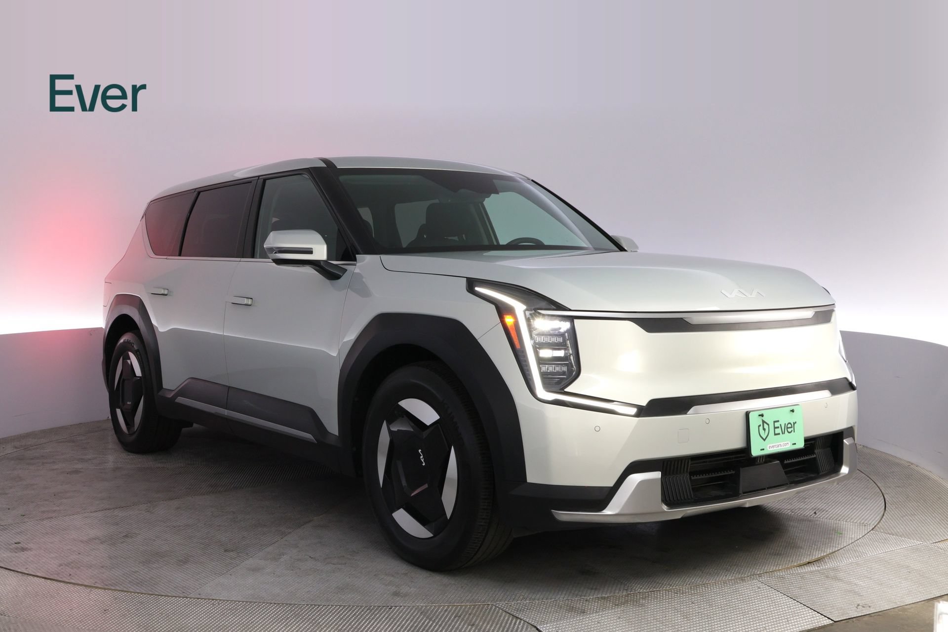 Used 2024 Kia EV9 Light Long Range RWD image 13