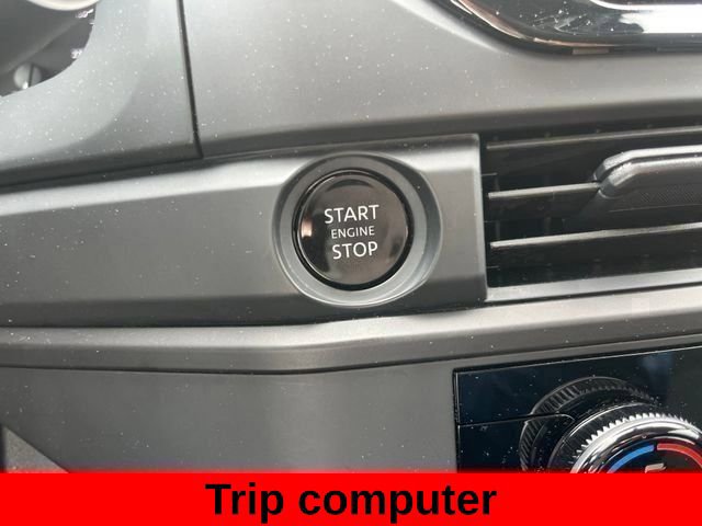 Used 2025 Nissan Pathfinder S AWD/4WD image 62