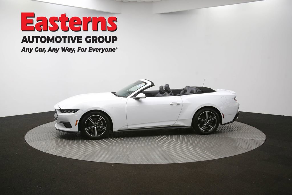Used 2024 Ford Mustang Premium image 57