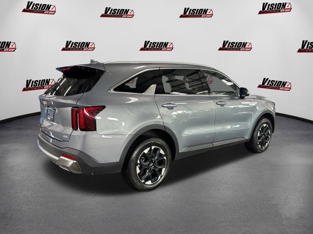 New 2025 Kia Sorento S AWD/4WD image 5