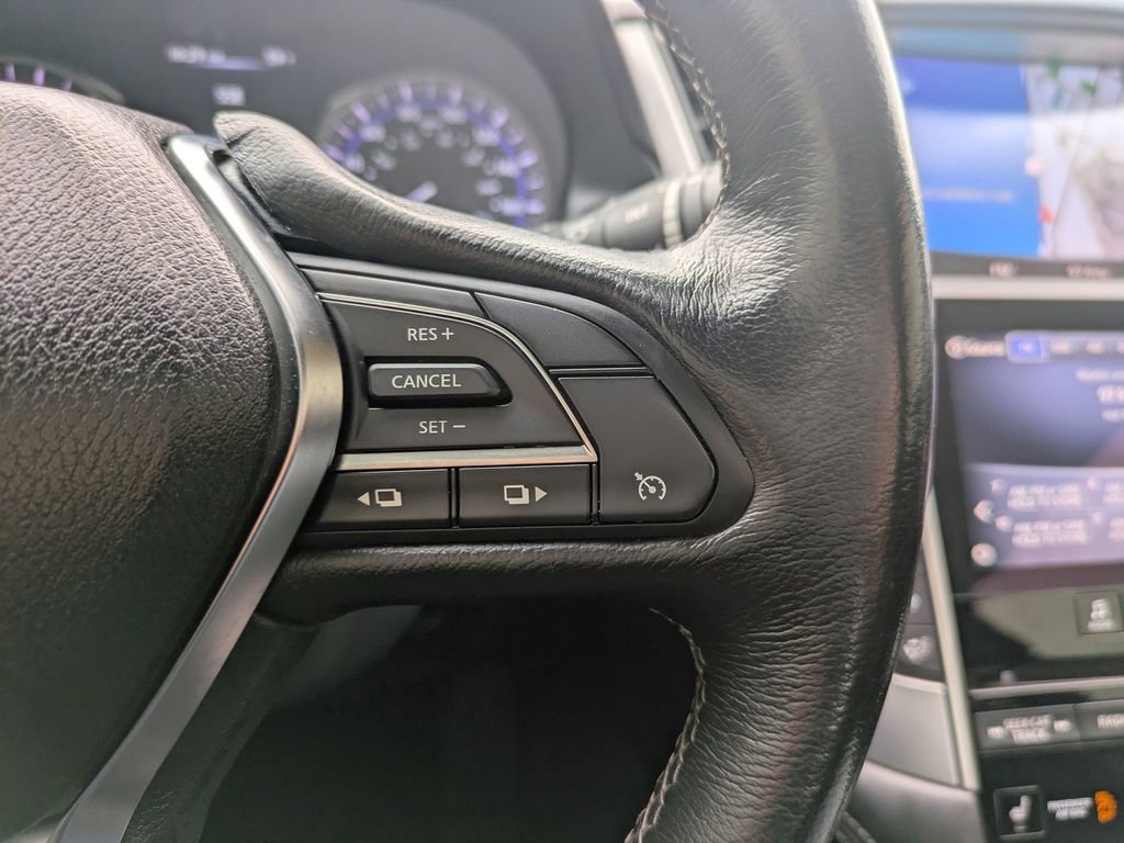 Used 2017 INFINITI Q60 w/ Premium Plus Package 3.0T image 28