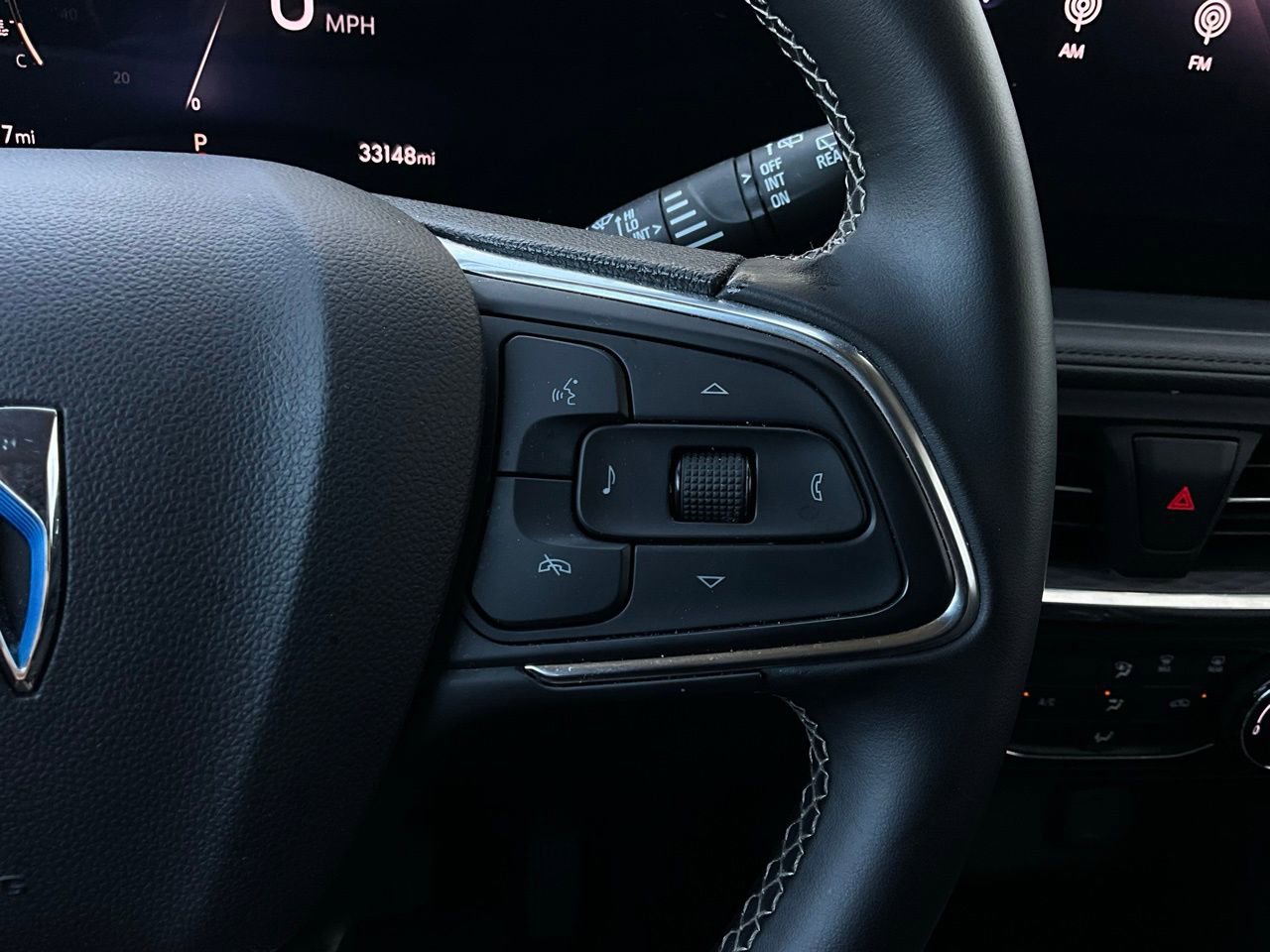 Used 2025 Buick Encore GX Preferred image 33