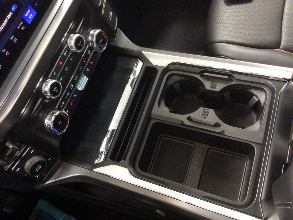 New 2025 Ford F250 Lariat w/ Lariat Ultimate Package image 21