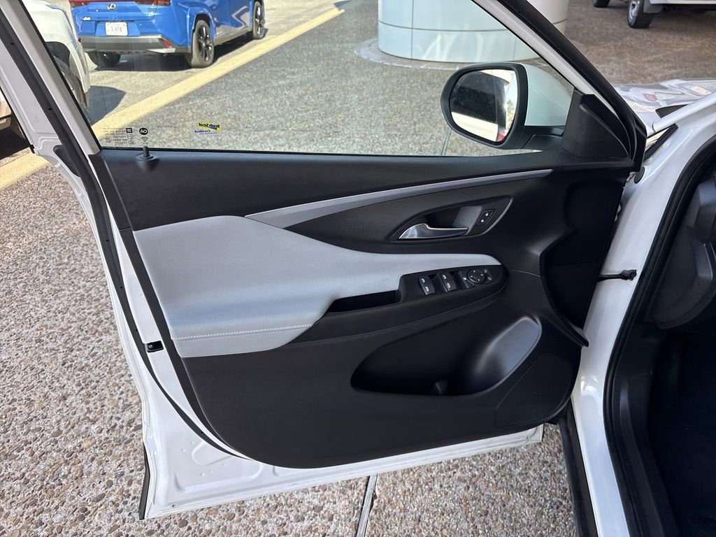 Certified 2024 Buick Envista Preferred image 21