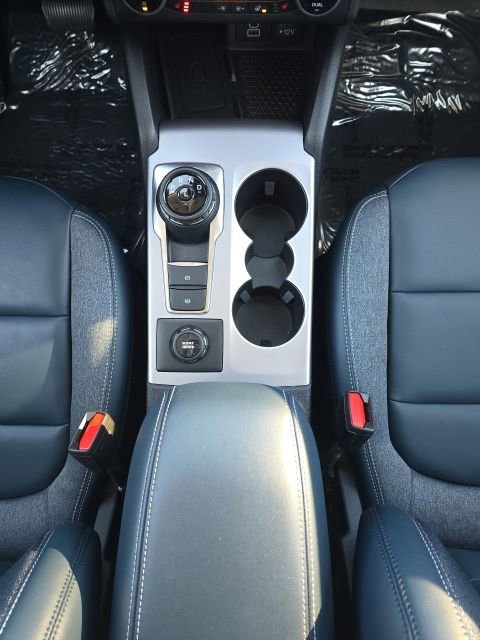 Used 2024 Ford Bronco Sport Outer Banks w/ Tech Package AWD/4WD image 38