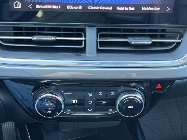 Certified 2025 Chevrolet Trax ACTIV w/ Driver Confidence Package FWD image 31