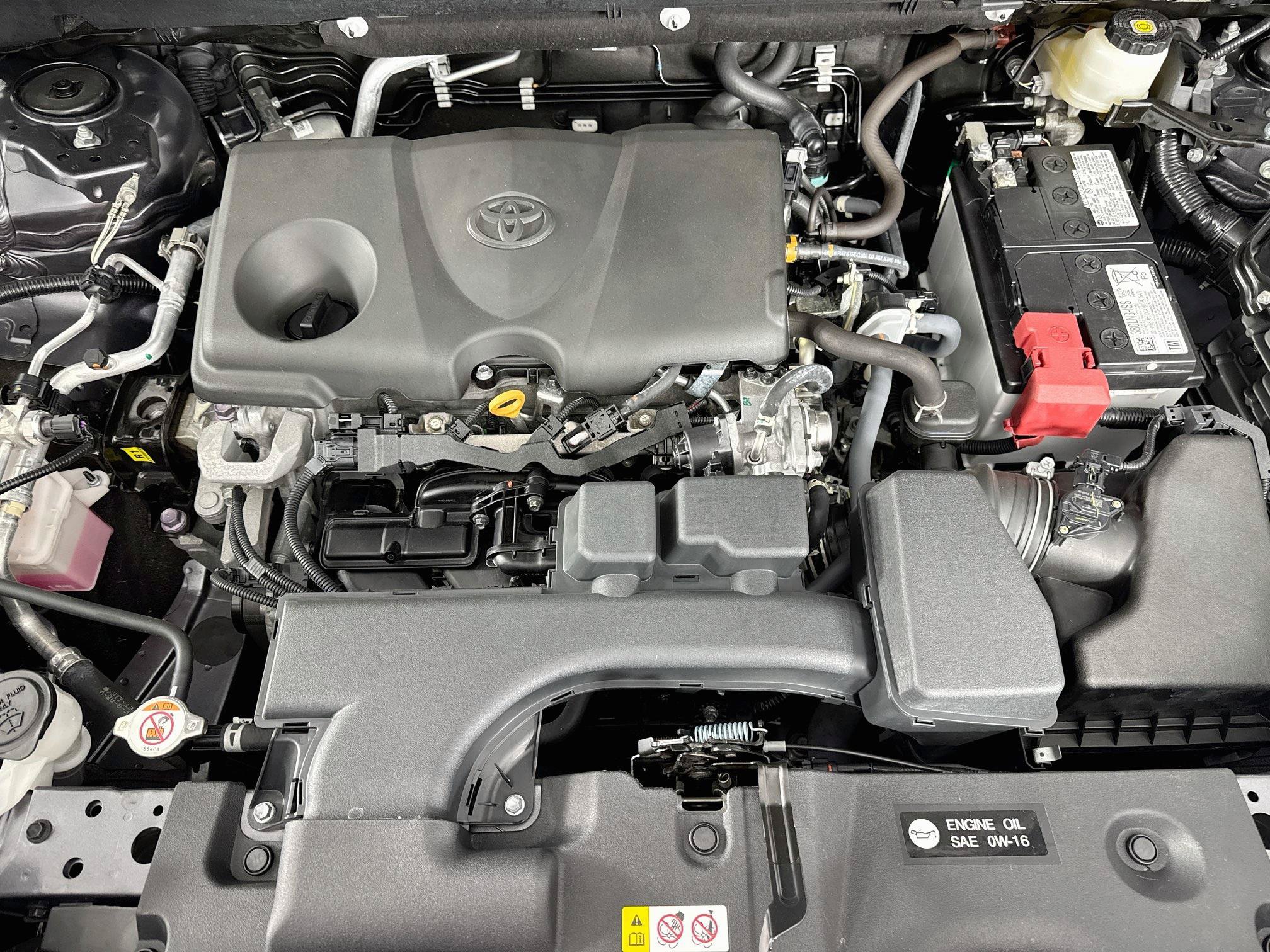 Certified 2024 Toyota RAV4 LE AWD/4WD image 28