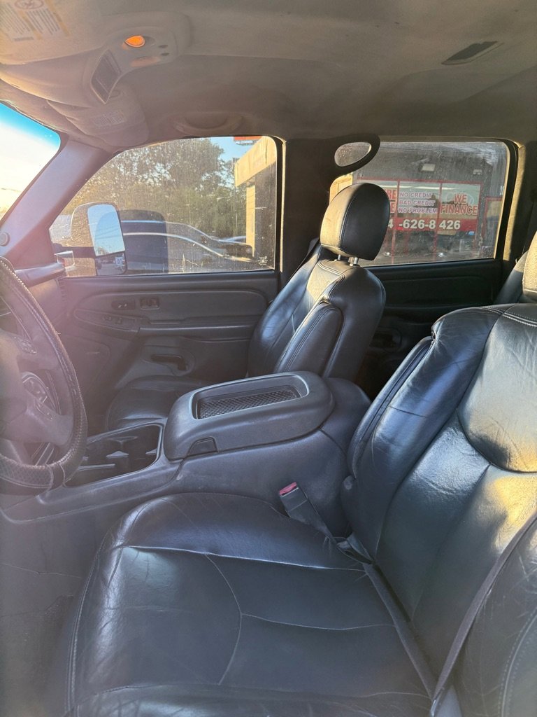 Used 2004 Chevrolet Silverado 2500 LS image 8