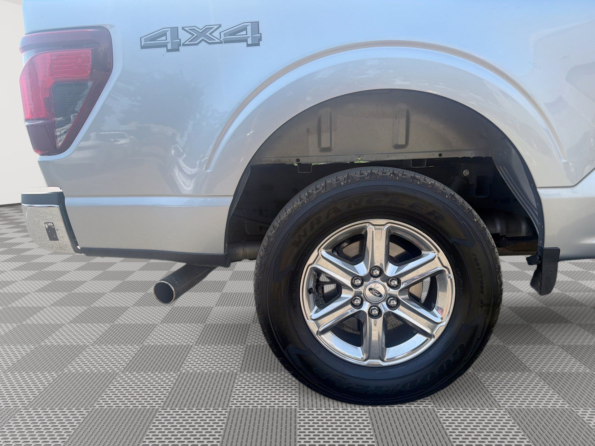Used 2024 Ford F150 XLT w/ Mobile Office Package AWD/4WD image 29