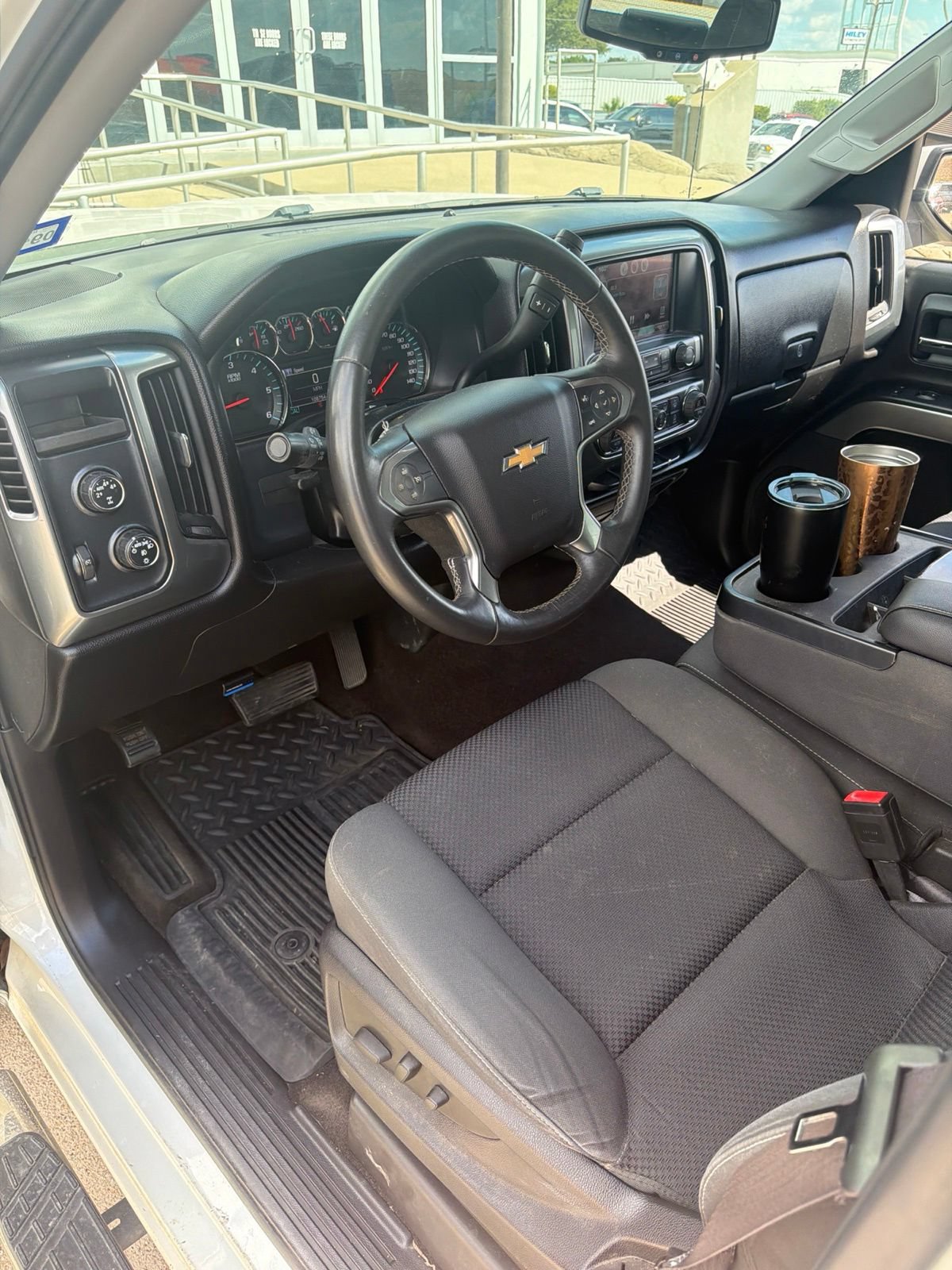 Used 2015 Chevrolet Silverado 1500 LT w/ Texas Edition, 1LT Trim AWD/4WD image 10