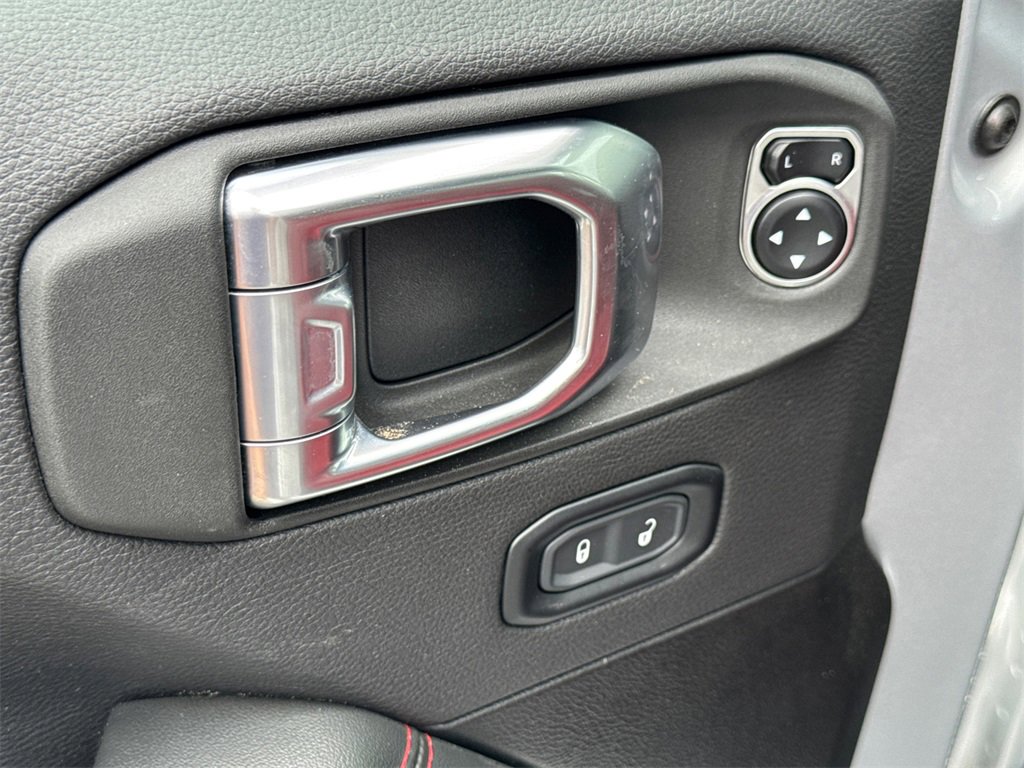 Used 2024 Jeep Wrangler Unlimited Rubicon 392 image 23