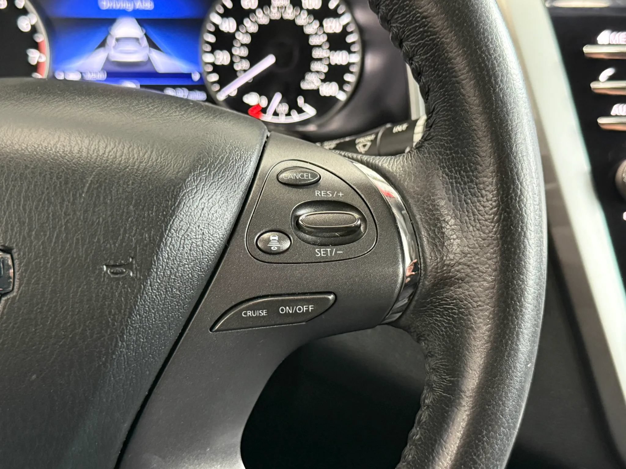 Used 2022 Nissan Murano SV w/ SV Midnight Edition Package AWD/4WD image 13