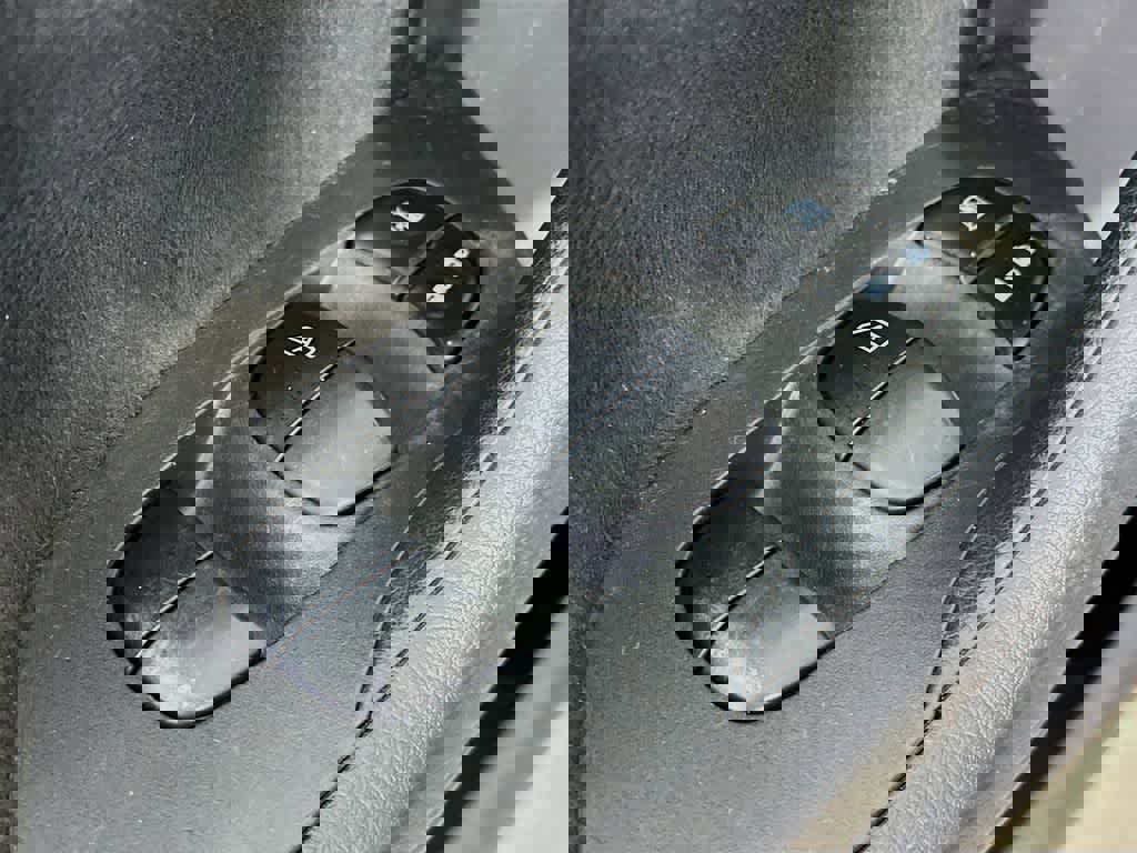 Used 2014 Nissan Altima 2.5 SV image 28