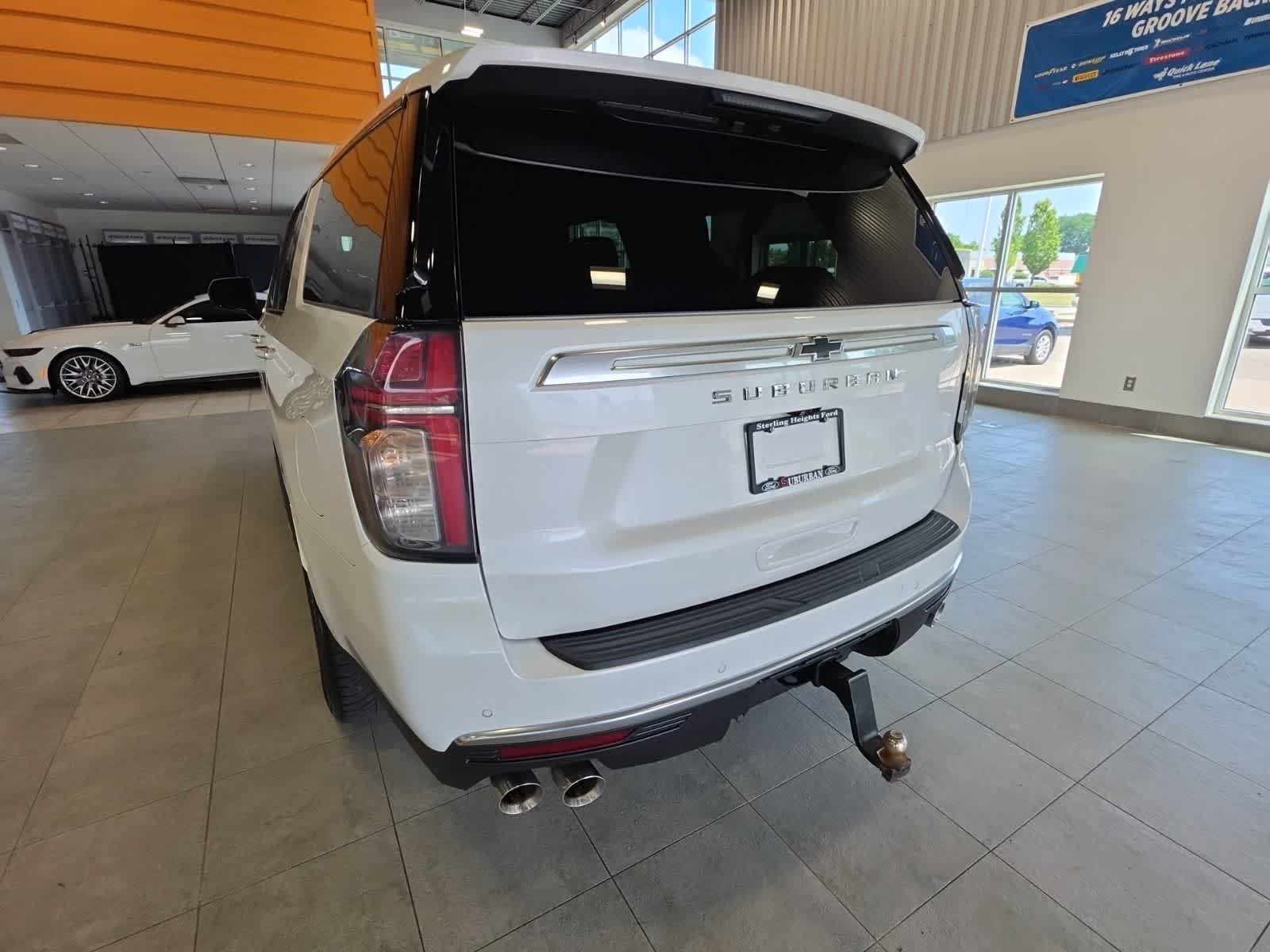 Used 2021 Chevrolet Suburban High Country AWD/4WD image 11
