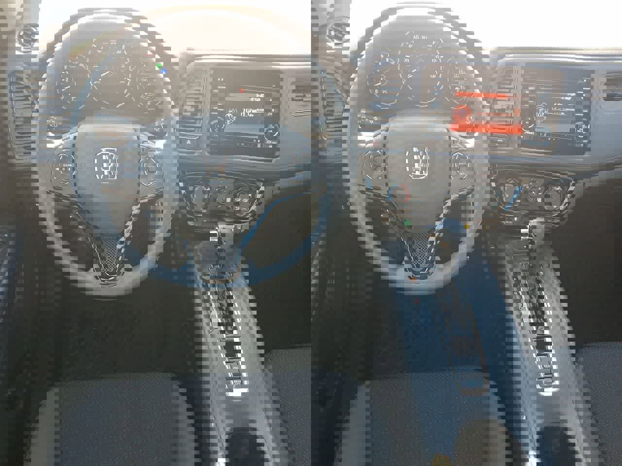 Used 2022 Honda HR-V LX image 27