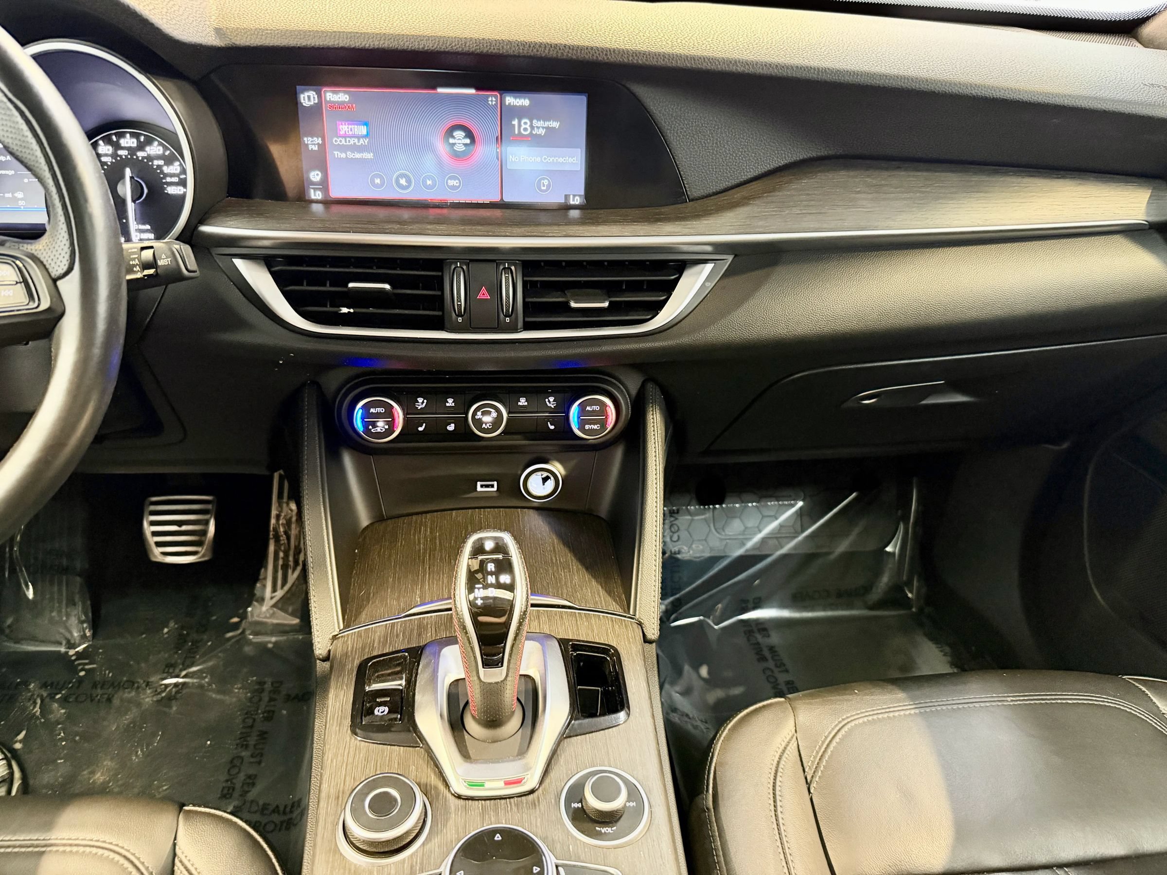 Used 2022 Alfa Romeo Stelvio Ti AWD/4WD image 17