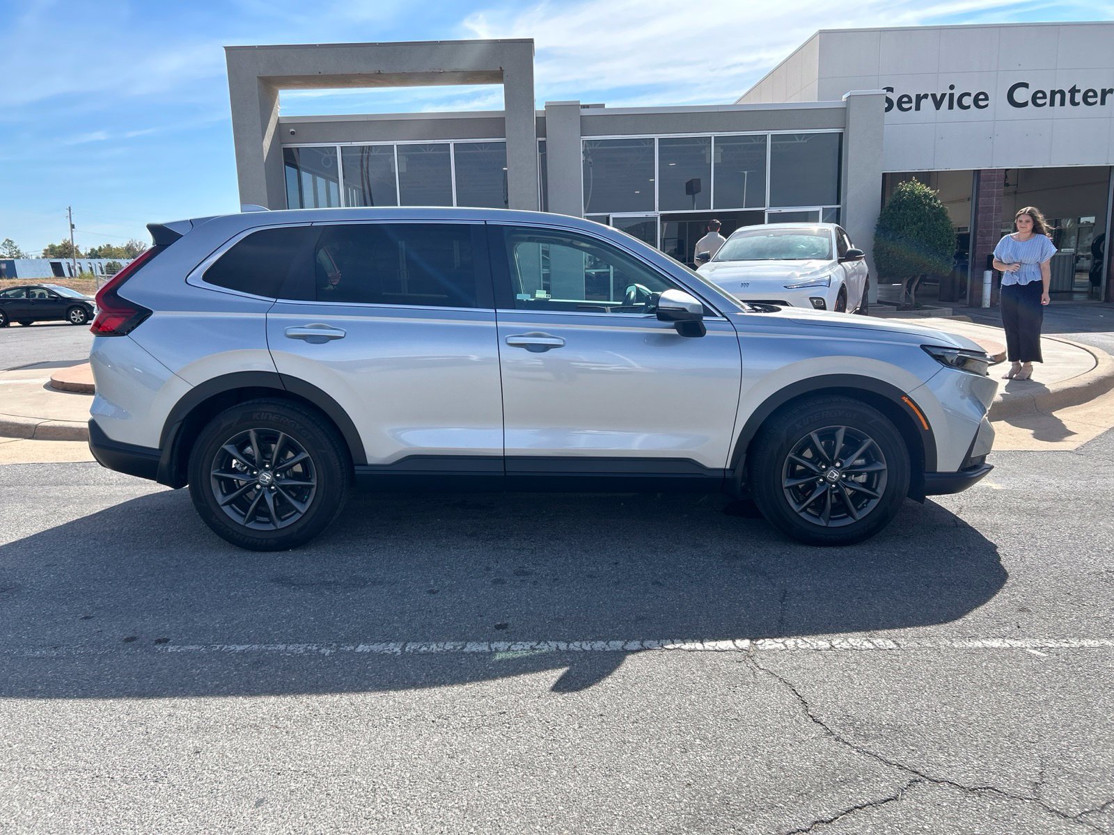 Used 2026 Honda CR-V EX-L image 4