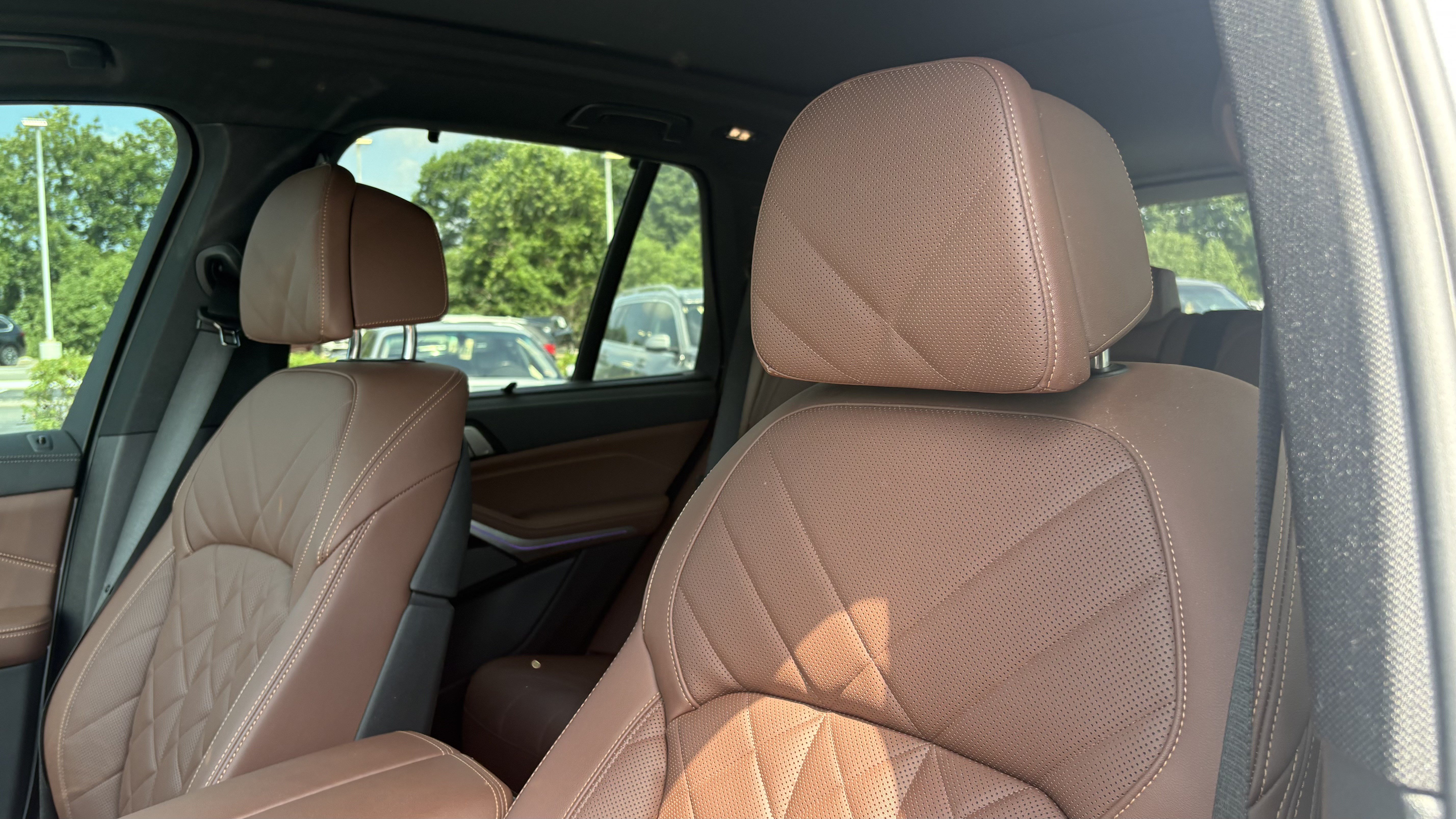 Used 2023 BMW X5 M50i w/ Executive Package AWD/4WD image 18