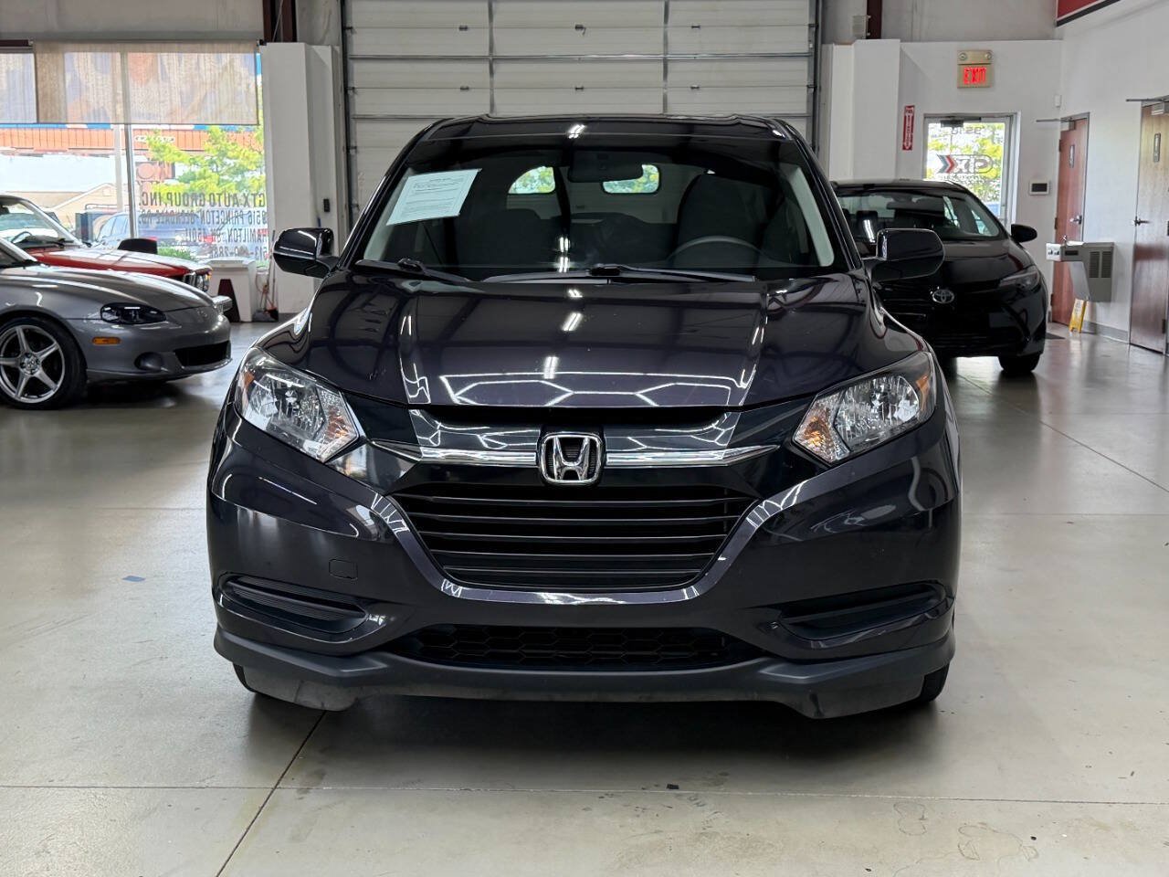 Used 2017 Honda HR-V LX image 6