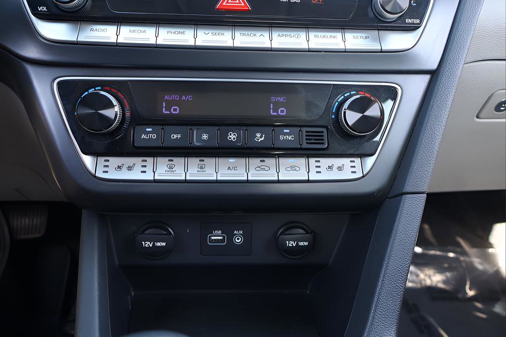 Used 2018 Hyundai Sonata Limited FWD image 26
