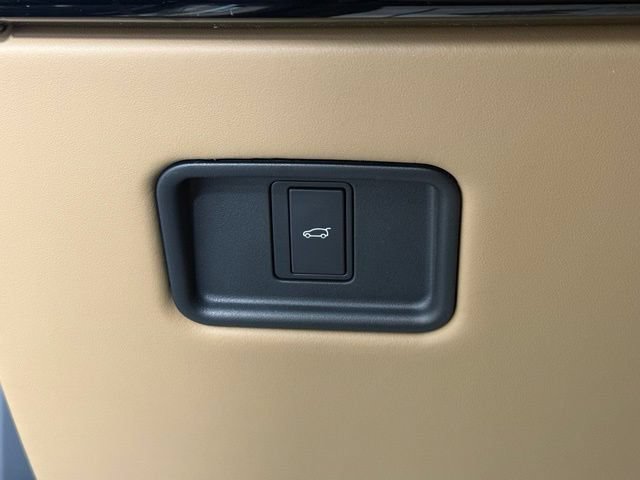 Used 2026 Land Rover Range Rover SE AWD/4WD image 37