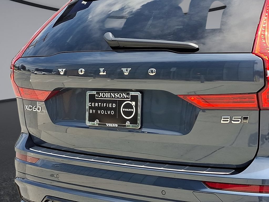 Certified 2024 Volvo XC60 B5 Plus w/ Protection Package Premier AWD/4WD image 30