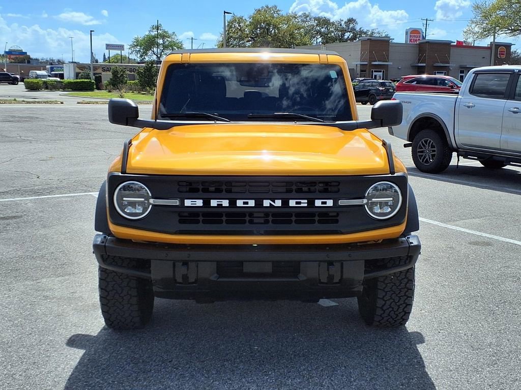 Used 2021 Ford Bronco Black Diamond image 2