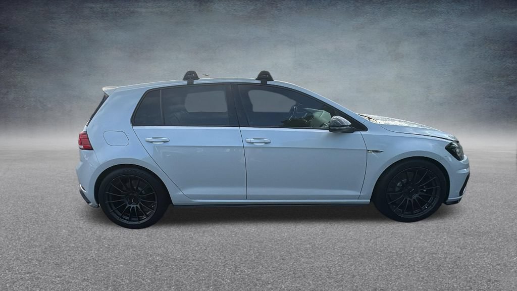 Used 2019 Volkswagen Golf R 4-Door AWD/4WD image 24