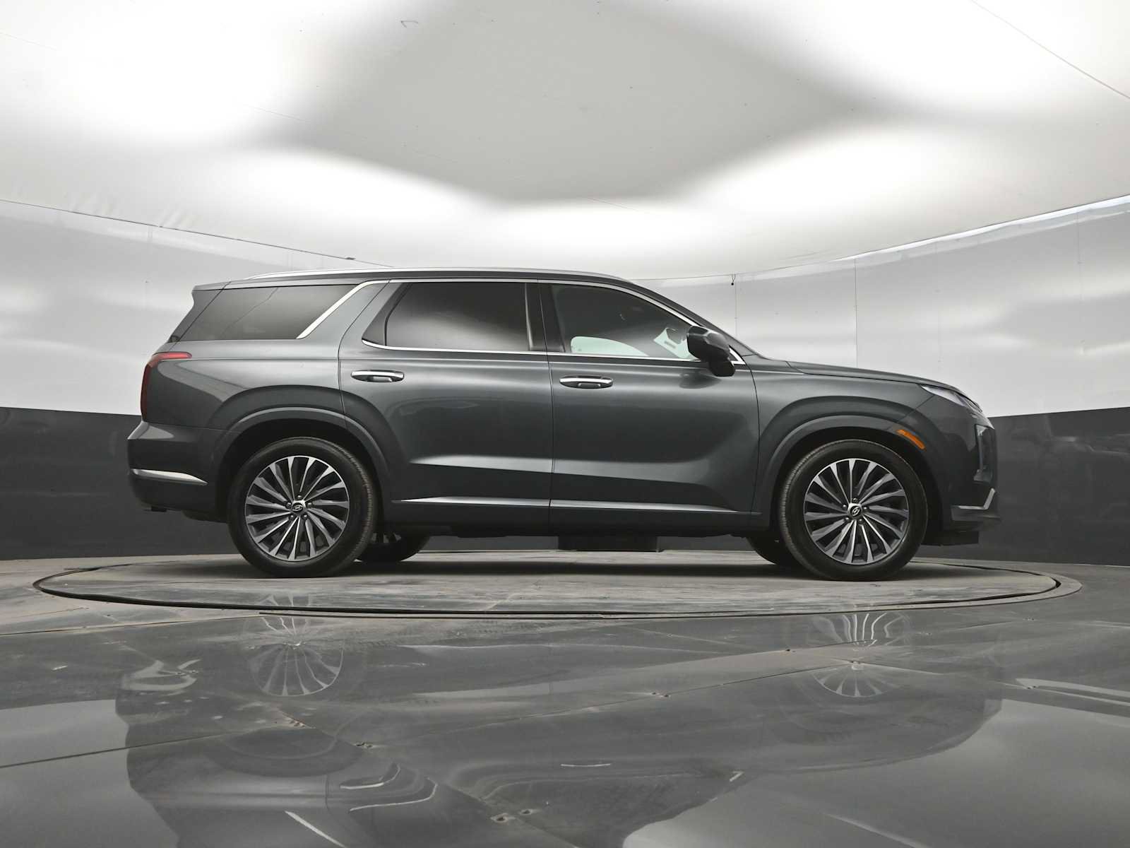 Used 2024 Hyundai Palisade Calligraphy AWD/4WD image 41