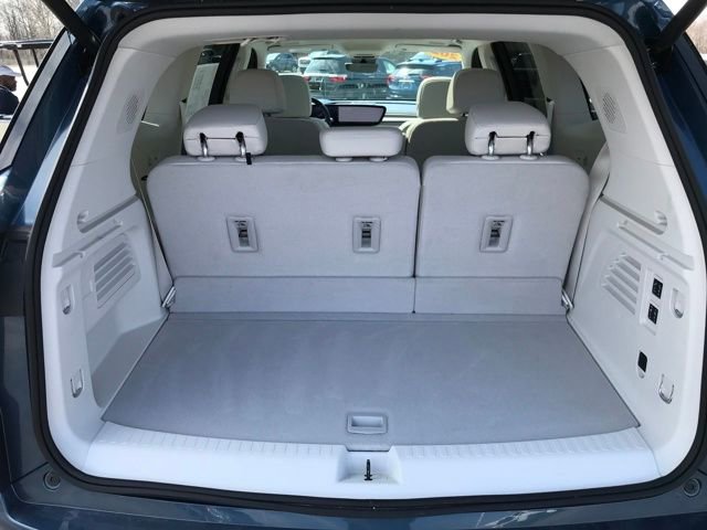 Certified 2025 Buick Enclave Avenir w/ Super Cruise Package image 22