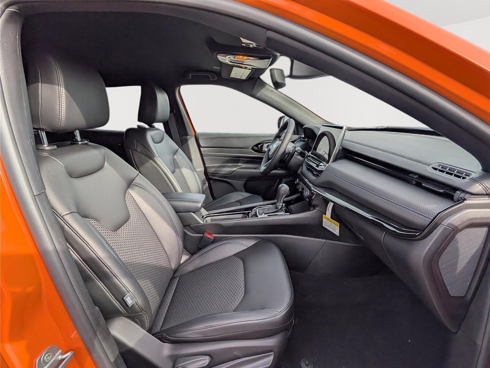 New 2026 Jeep Compass Latitude AWD/4WD image 6