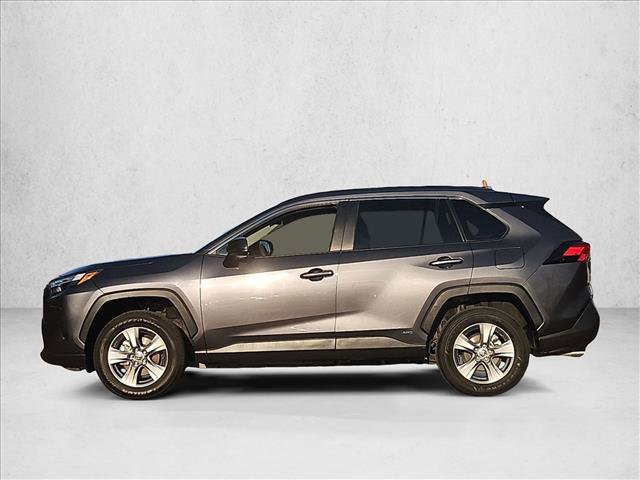 Used 2025 Toyota RAV4 LE AWD/4WD image 9