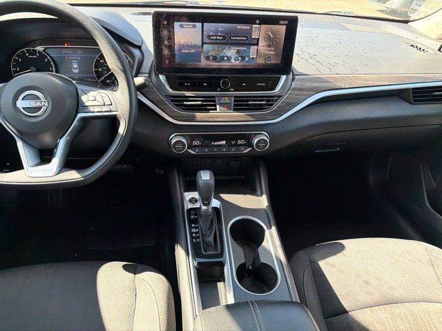 Used 2025 Nissan Altima 2.5 SV w/ SV Special Edition Package FWD image 19