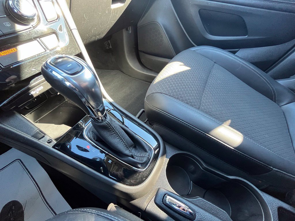 Used 2019 Buick Encore Preferred AWD/4WD image 37