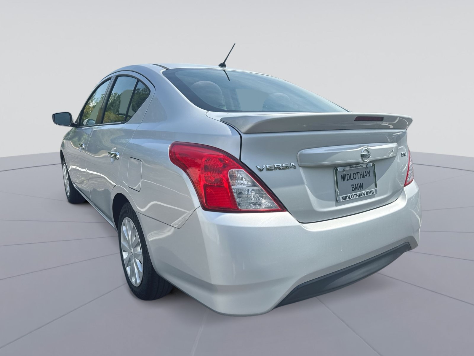 Used 2018 Nissan Versa SV FWD image 24