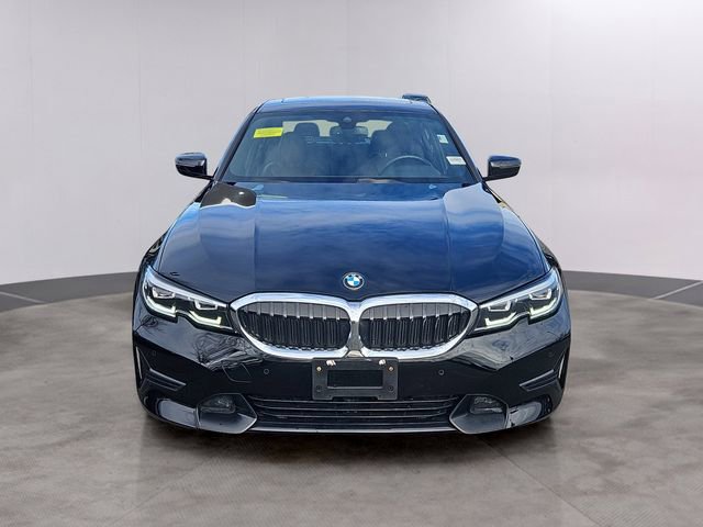 Used 2022 BMW 330i xDrive Sedan w/ Driving Assistance Package image 2