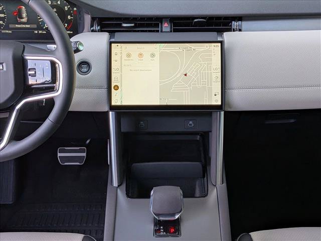 New 2026 Land Rover Discovery Sport Landmark AWD/4WD image 11