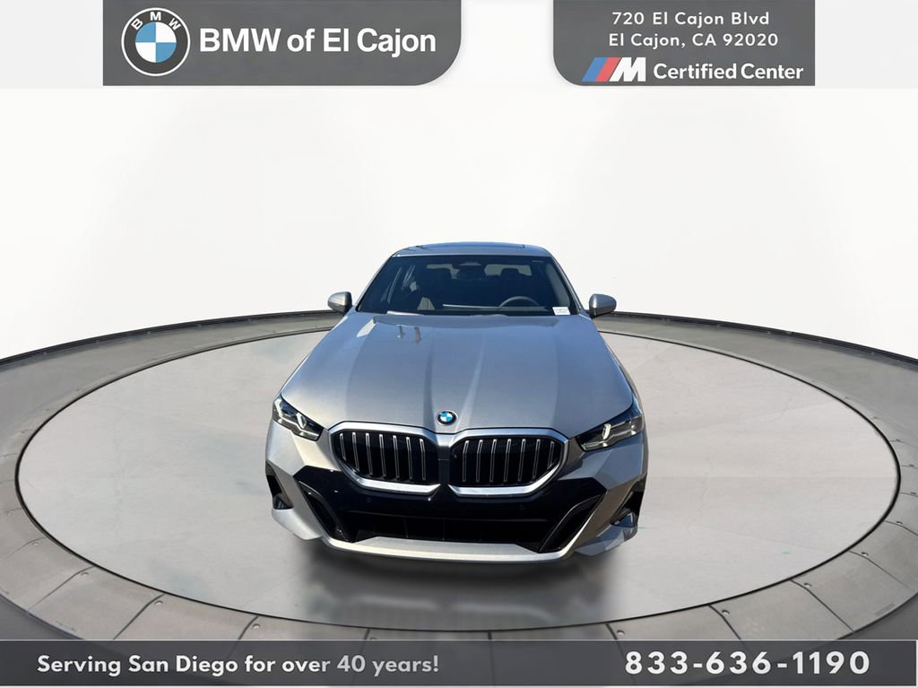 New 2026 BMW 530i xDrive w/ M Sport Package image 3