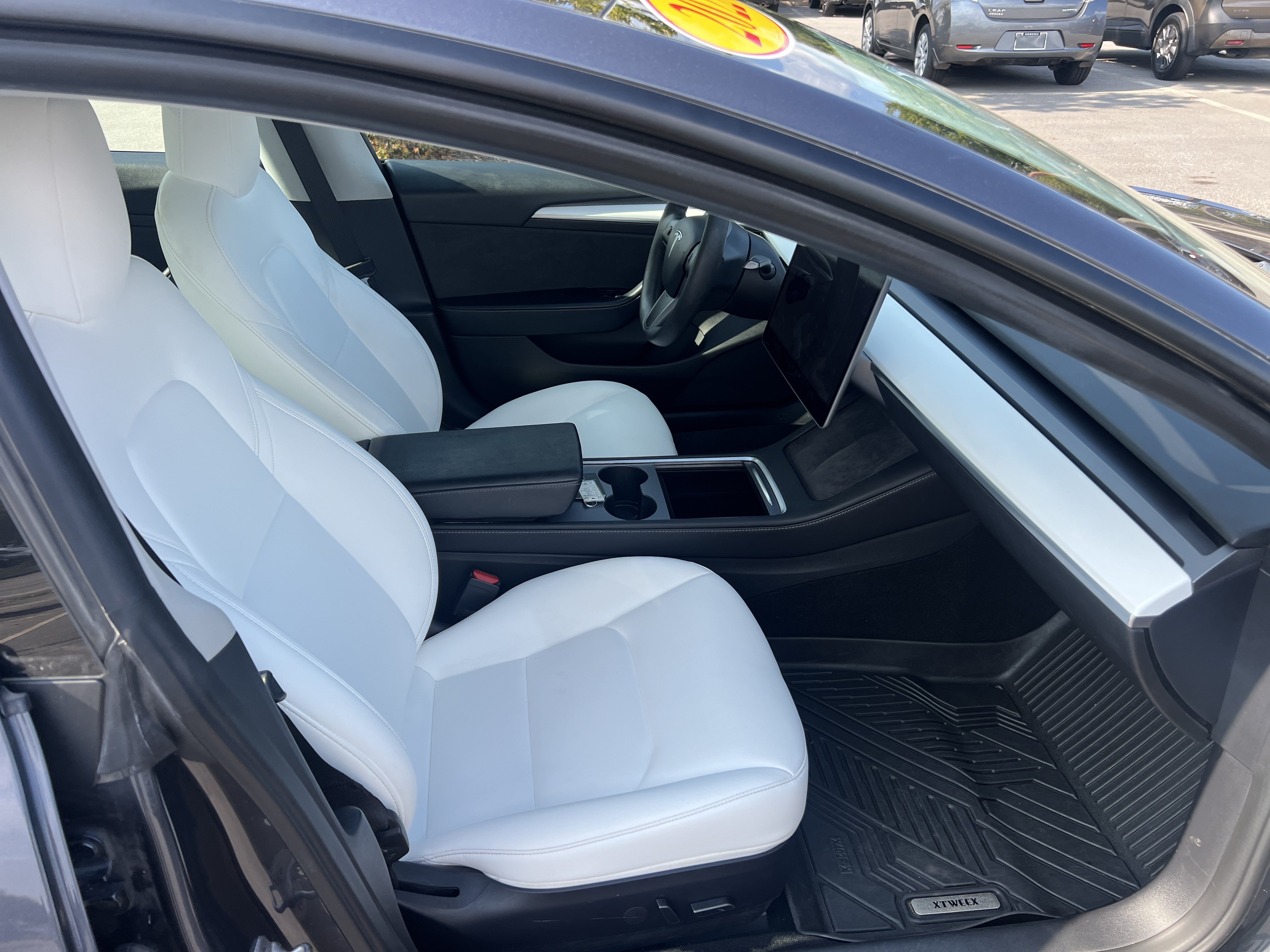 Used 2022 Tesla Model 3 Long Range AWD/4WD image 17
