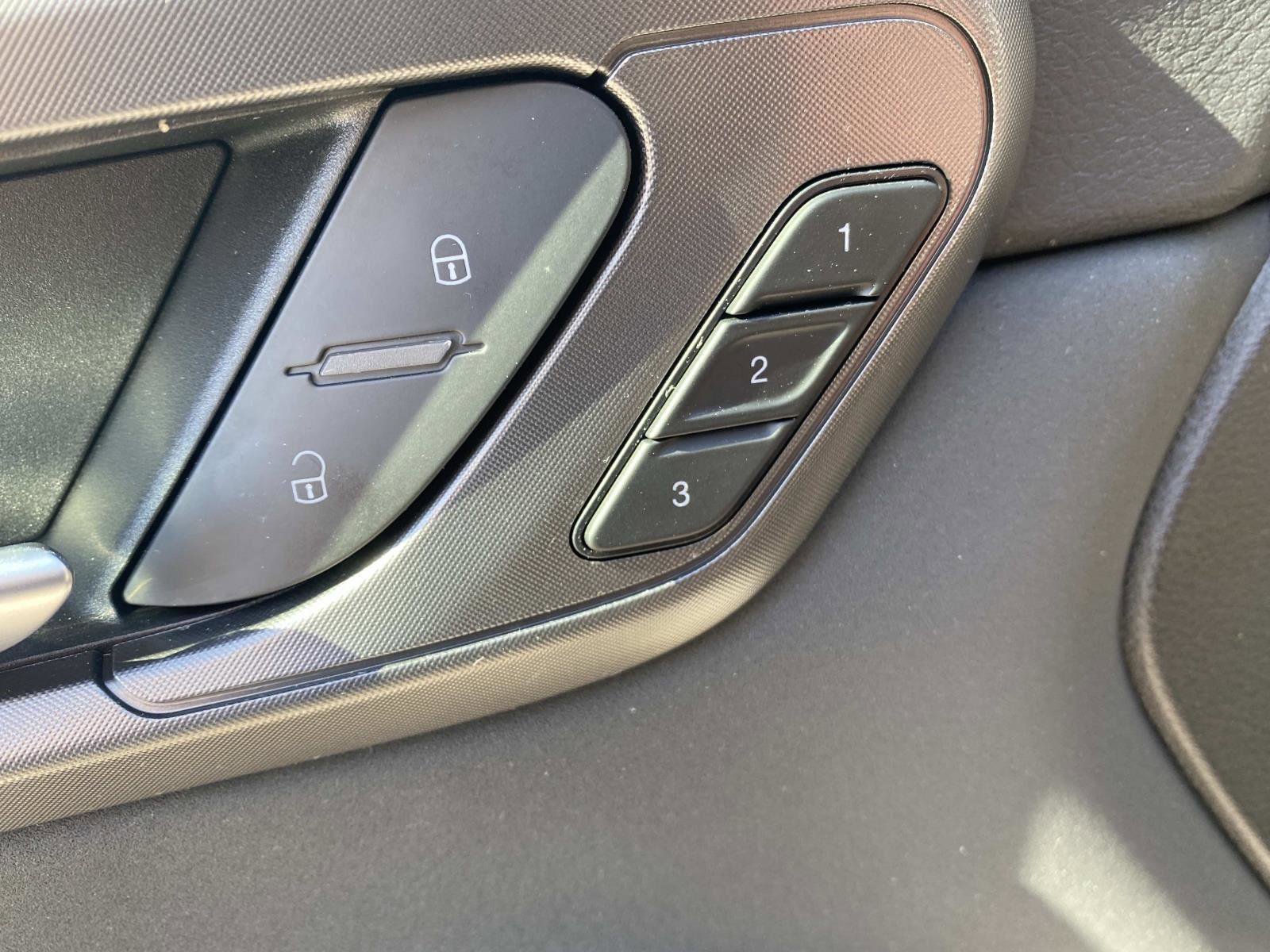 Used 2024 Dodge Hornet R/T w/ R/T Blacktop Package image 22