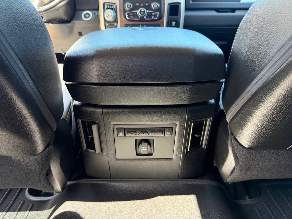 Used 2014 RAM 1500 Laramie w/ Convenience Group AWD/4WD image 22