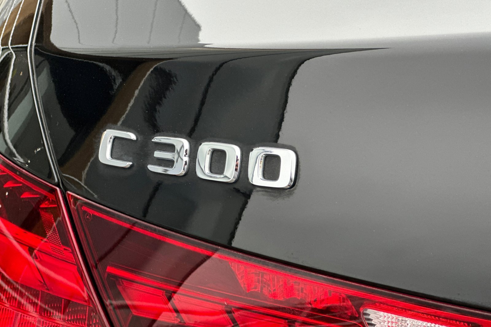 Used 2022 Mercedes-Benz C 300 Sedan image 12